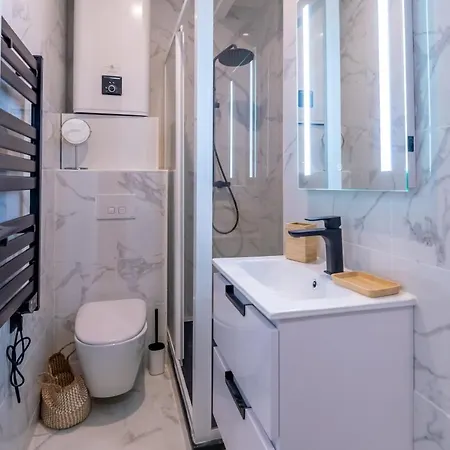 Апартаменты 301a Charming 2 Refurbished Super Center