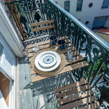 301a Charming 2 Refurbished Super Center * Niza